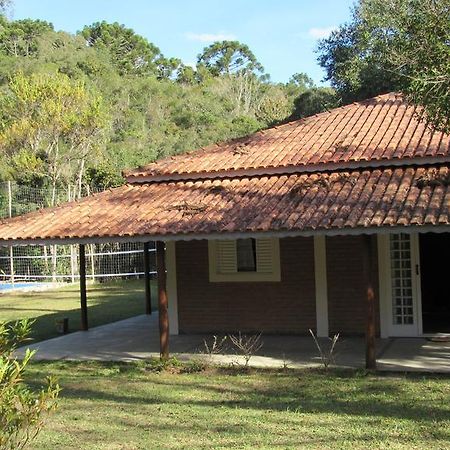 Chacara Capucho & Macedo Villa Cunha Bagian luar foto